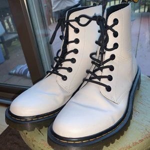 Dr. Martens 1460 Luana White Oxford Combat Boots Women's Size US 11, 9 UK, 43 EU